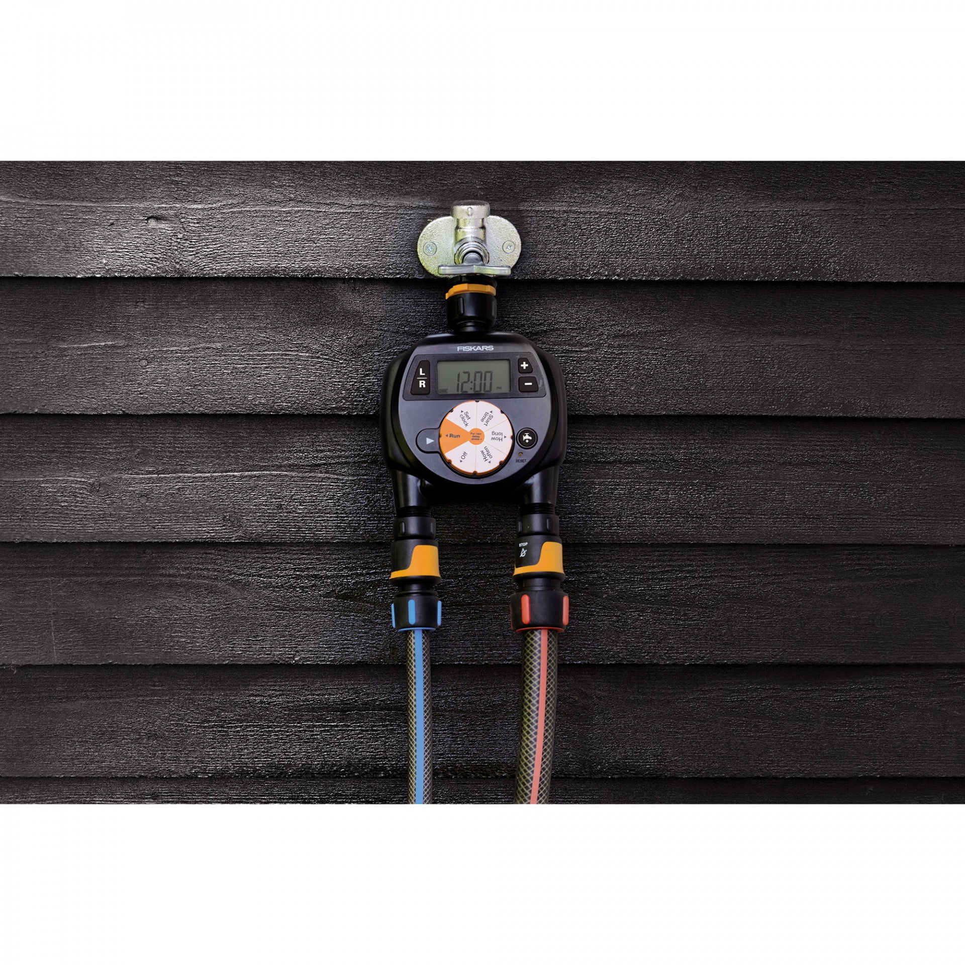 Fiskars Időzítős Öntöző 2 Kimenettel termék fő termékképe