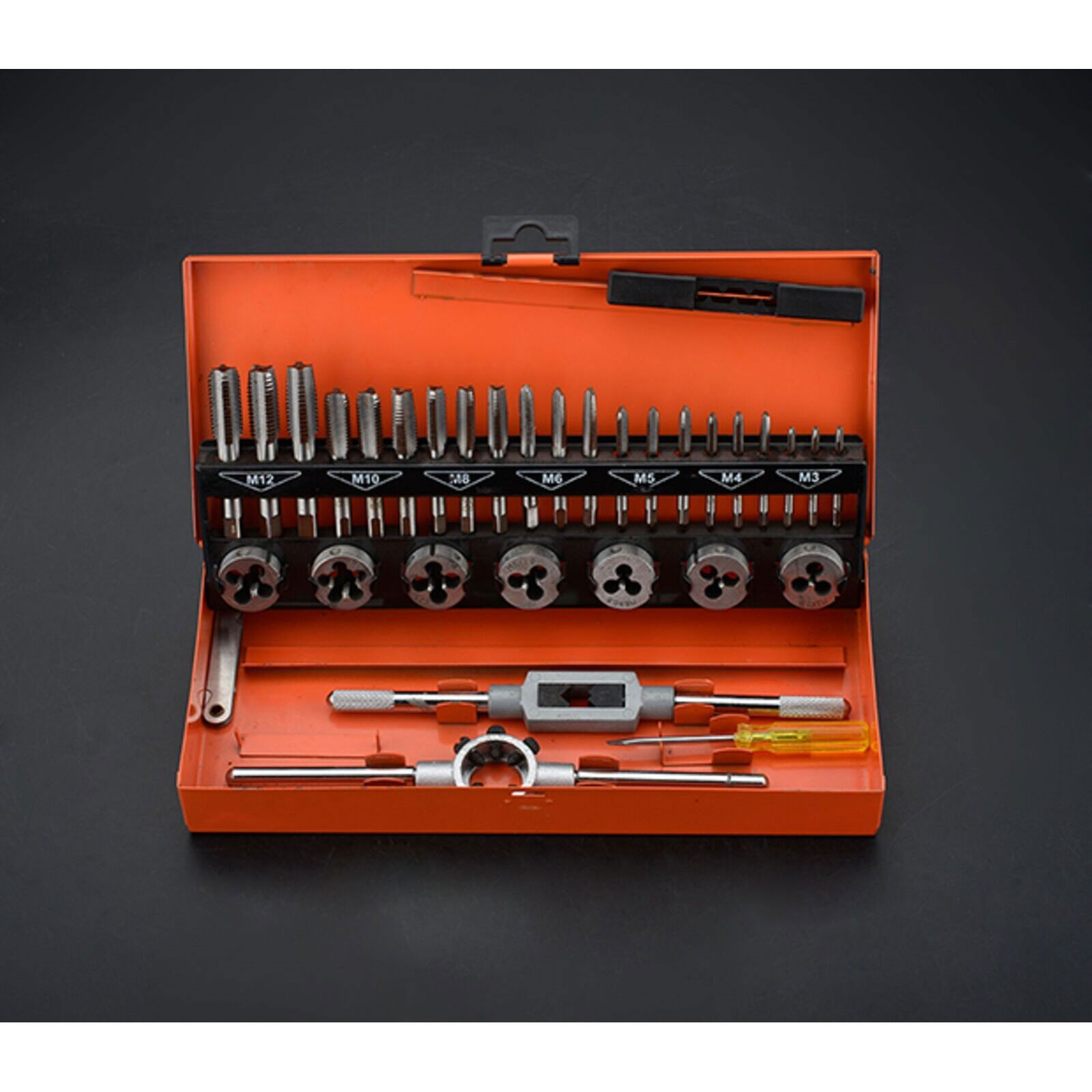 Harden Menetszerszám Készlet M3-12  32 Részes Fém Tárolóban termék fő termékképe